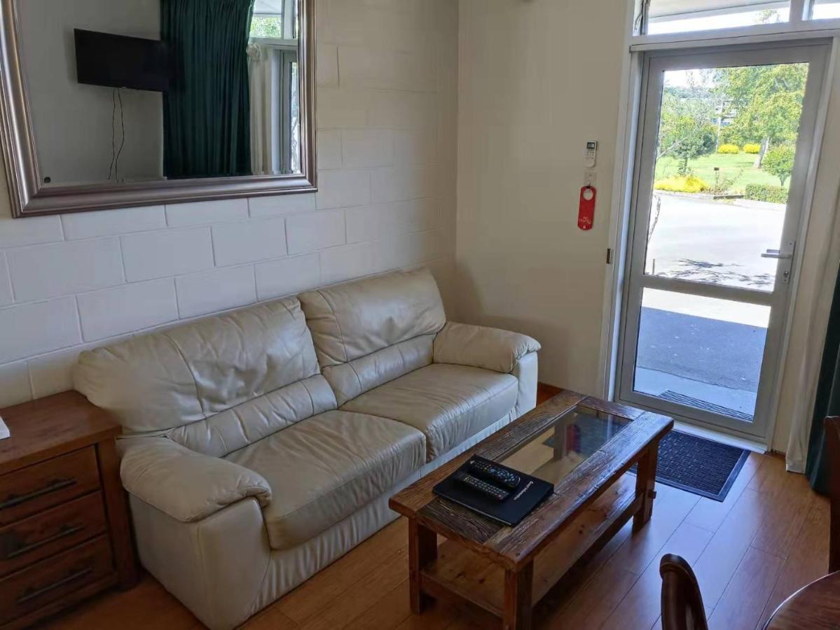 Astral Motel Whanganui Exterior photo